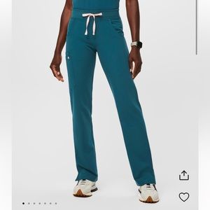 FIGS Caribbean Blue Women’s Kade Regular Scrub Pants